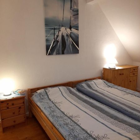 Gemuetliche Ferienunterkunft Direkt Am Meer Holnis Exteriör bild